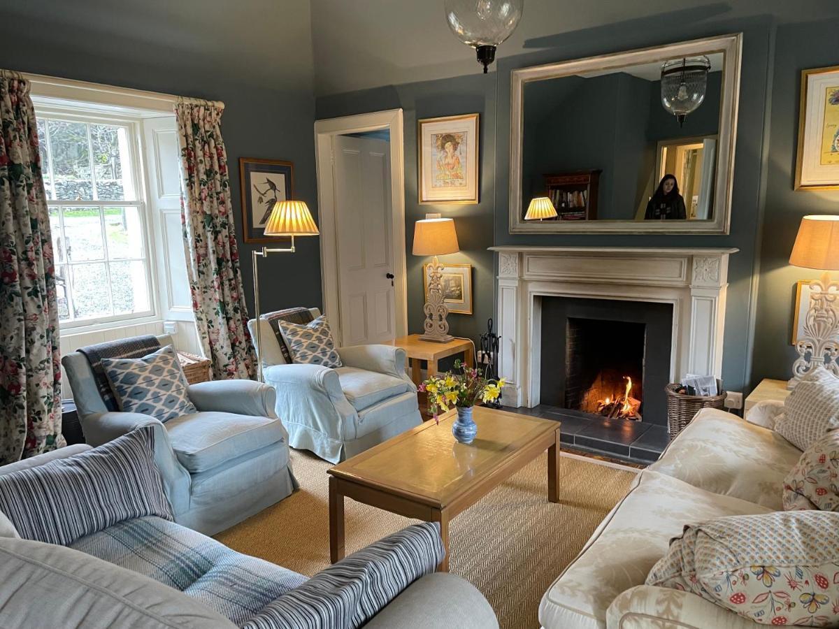 Neidpath Castle Cottage Peebles Extérieur photo